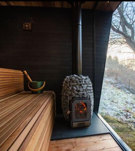 HUUM Thru-Wall Sauna Wood Stove Chimney Kit