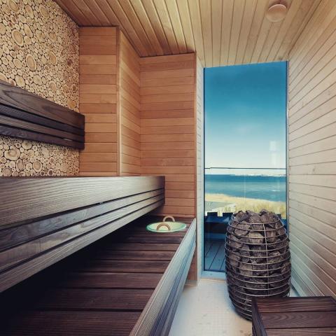 huum-hive-mini-sauna-heater-installed