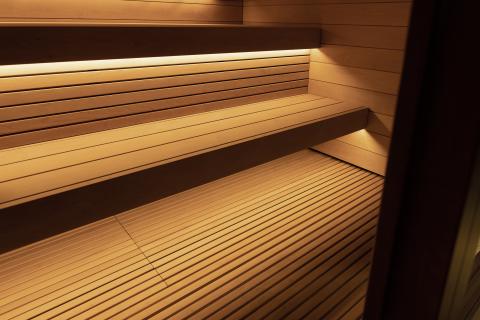 SaunaLife-outdoor-sauna-G7-bench-lighting-image
