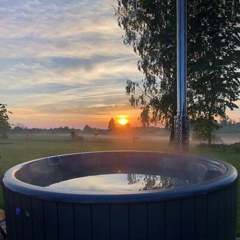 SaunaLife-Wood-Fired-Hot-Tub